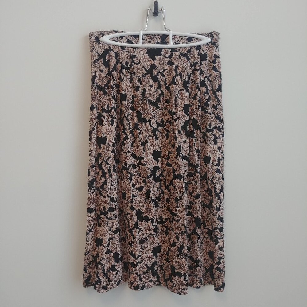 Vintage made in Canada Carroll Reed crinkle rayon black floral midi skirt Small